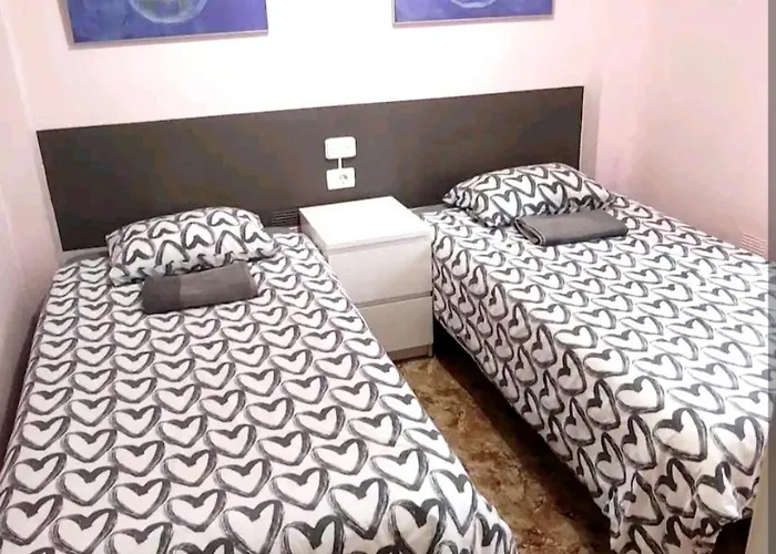 Διαμέρισμα Bilbao, 3 Hab, 5 Camas, Wifi, Metro, Aparcamiento Gratis, *